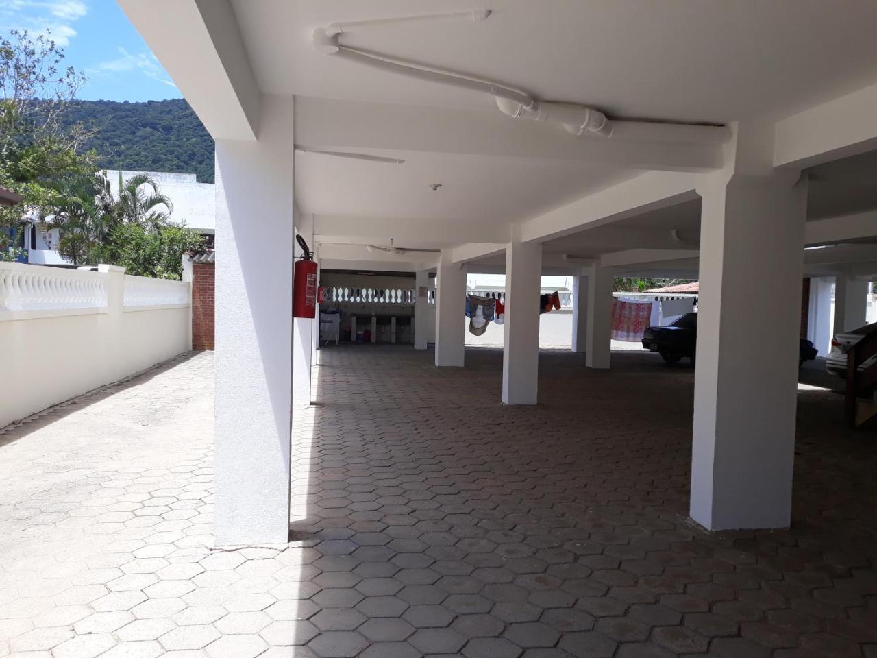 Ubatuba - Maranduba Apartment Bagian luar foto